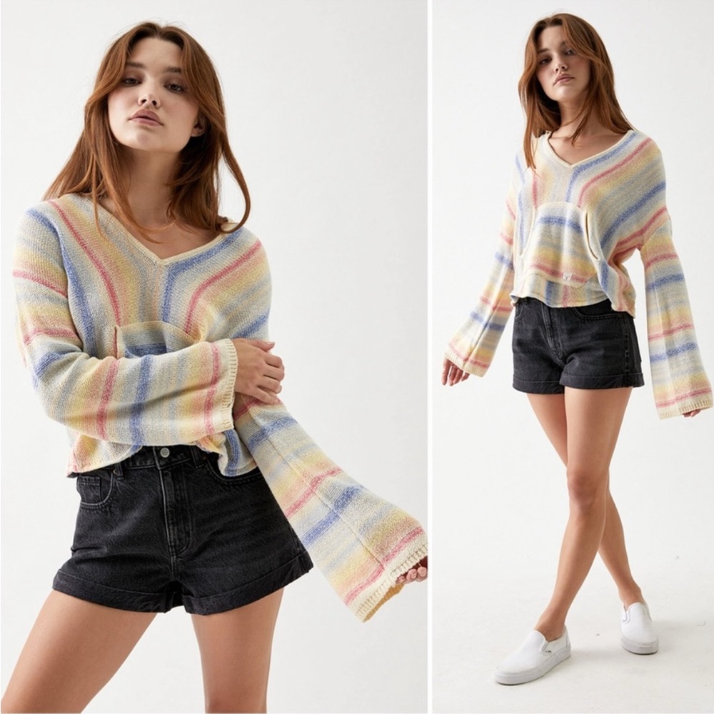 NWT Billabong Baja Beach Long Sleeves Hooded Sweater
